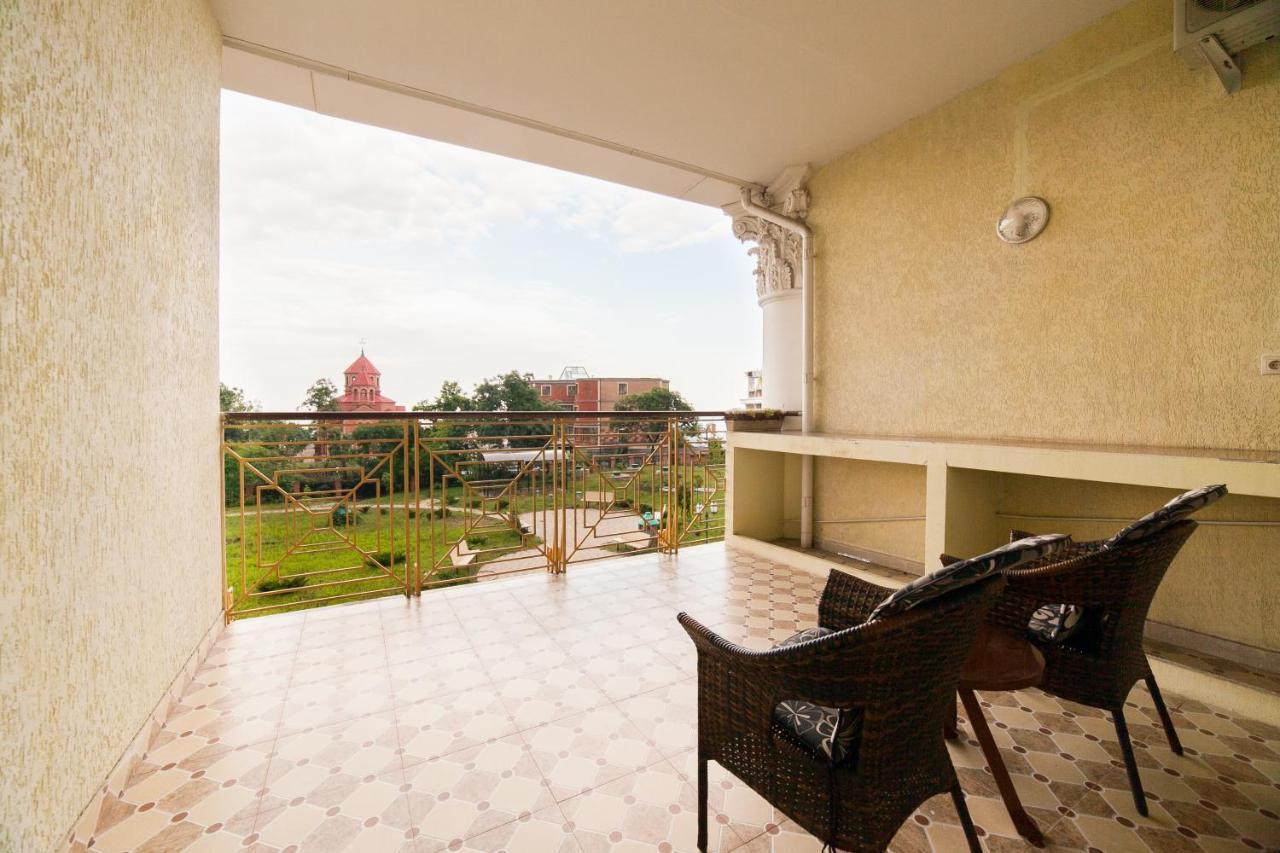 Arcadijskiy Palace Odessa Extérieur photo